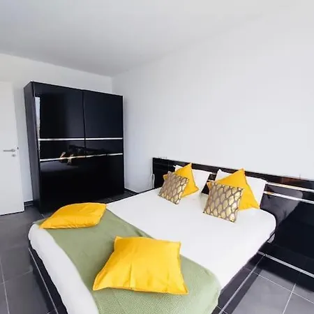 Brand New 2 Bedrooms Penthouse In Center, Terrace And Parking 152 Hesperange