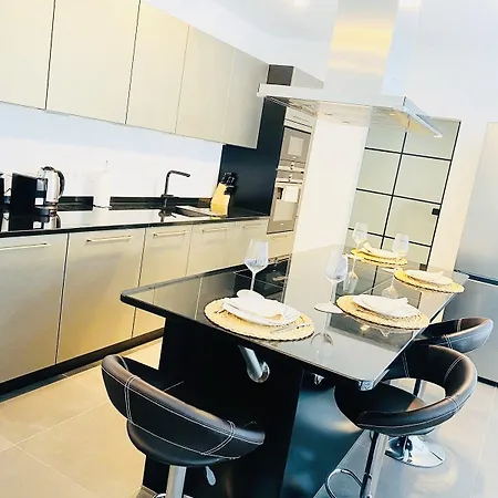 Brand New 2 Bedrooms Penthouse In Center, Terrace And Parking 152 Apartment